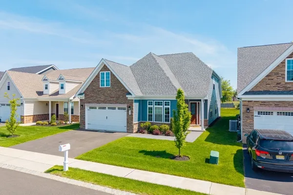 22 SAMJAN CIR