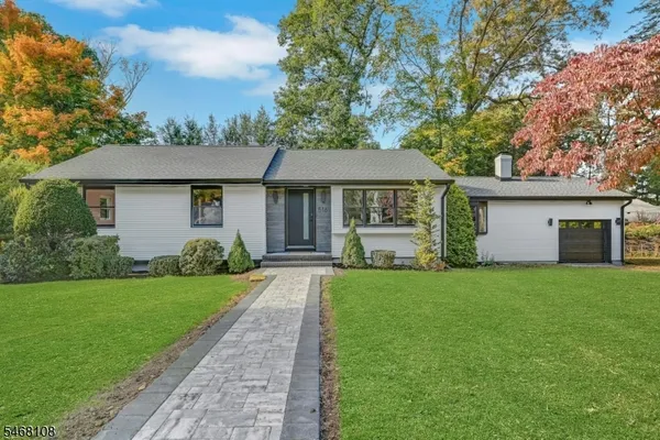 516 HARRIET PL