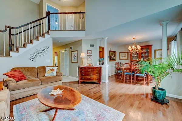 275 MORNING GLORY CT