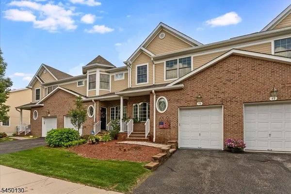 79 MARA BLVD