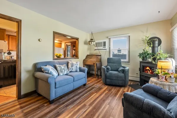 41 WANAQUE AVE