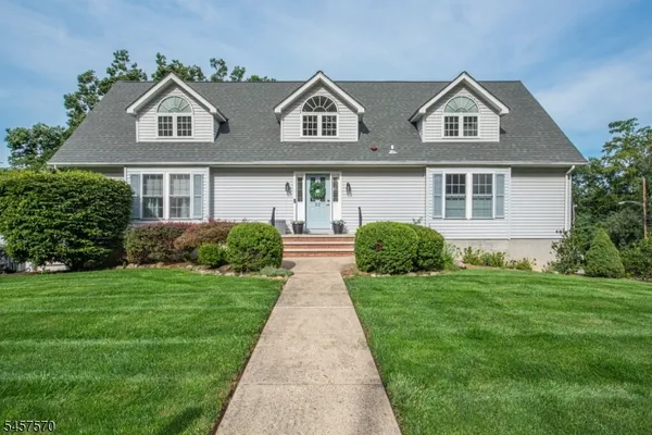 82 N BELAIR AVE