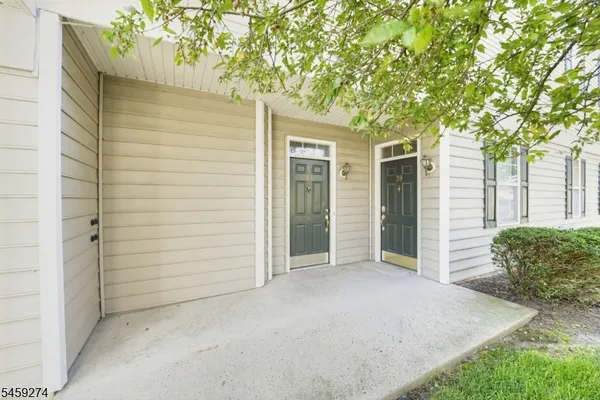 41 LIBERTY WAY