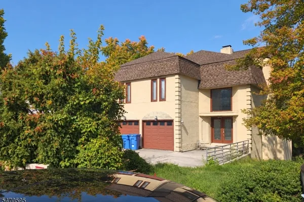 122 RYE RD