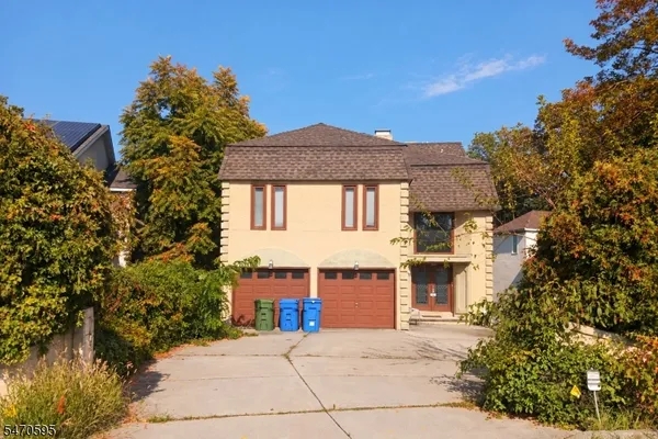 122 RYE RD