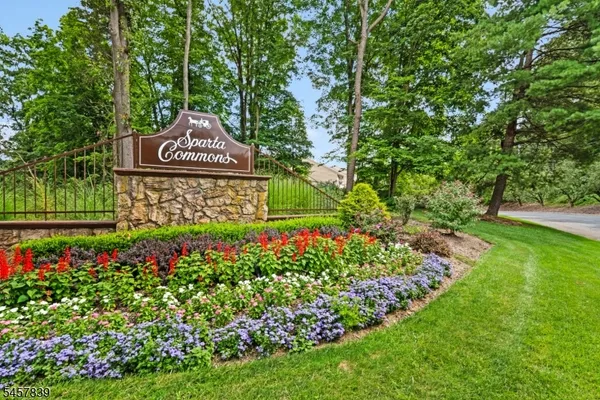 143 WAGON WHEEL RD