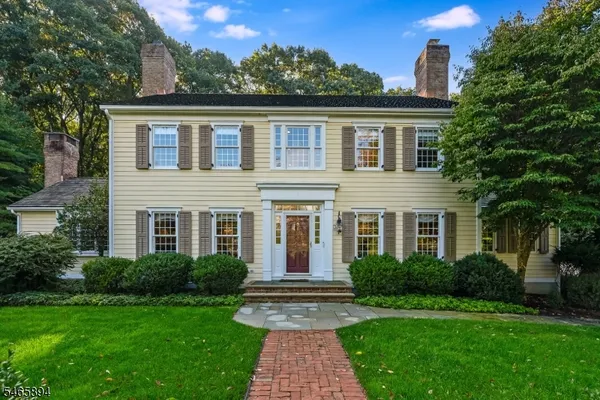 4 BARBERRY ROW