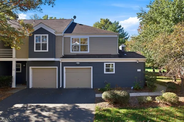 299 GREENFIELD RD