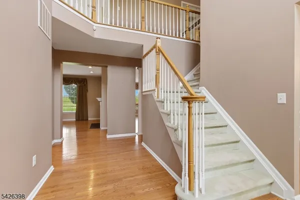 31 NARROWS WAY