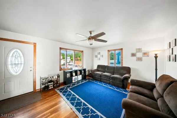 126 MARTIN DR