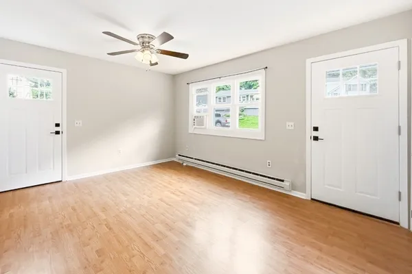 26 KYNOR AVE