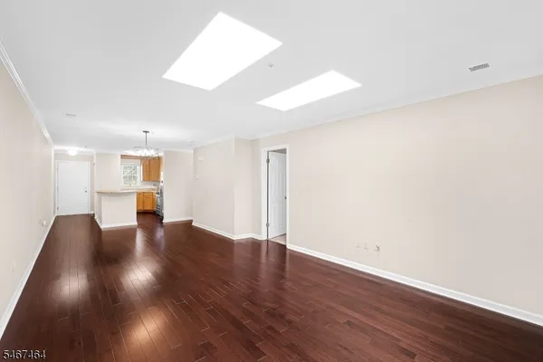 286 POTOMAC DR