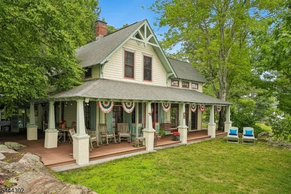 55 RACCOON ISLAND RD