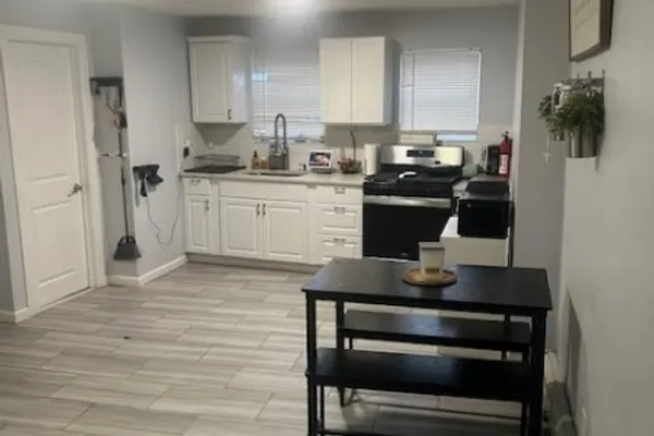 127 VERONA AVE