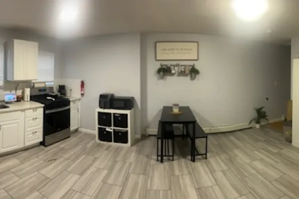127 VERONA AVE