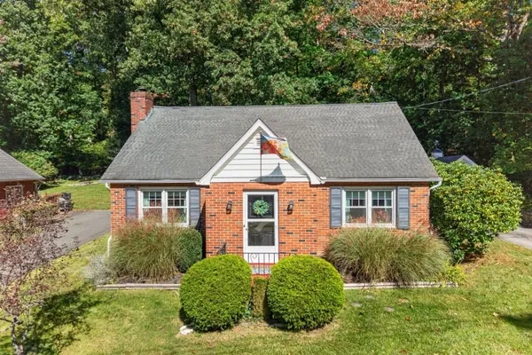 47 HIGHLAND AVE