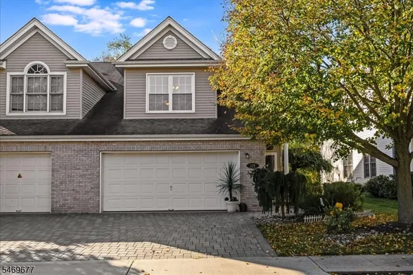 119 SARATOGA CT