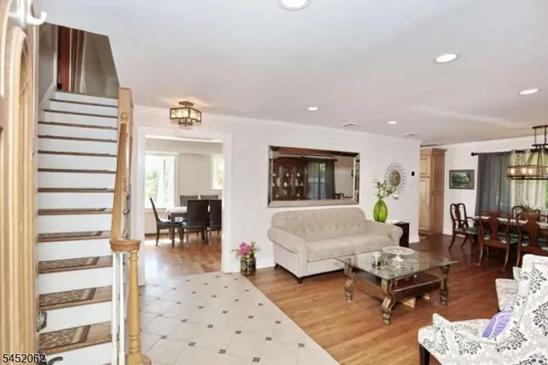 61 INTERVALE RD