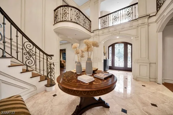 14 GRASMERE CT