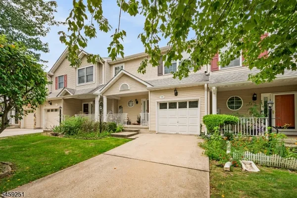 75 CASTLETON RD