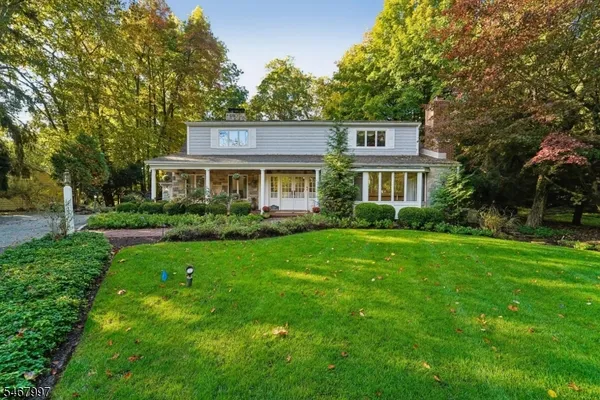 28 PARKER PL