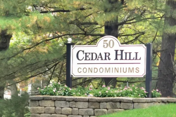 50 W LINDSLEY RD 53