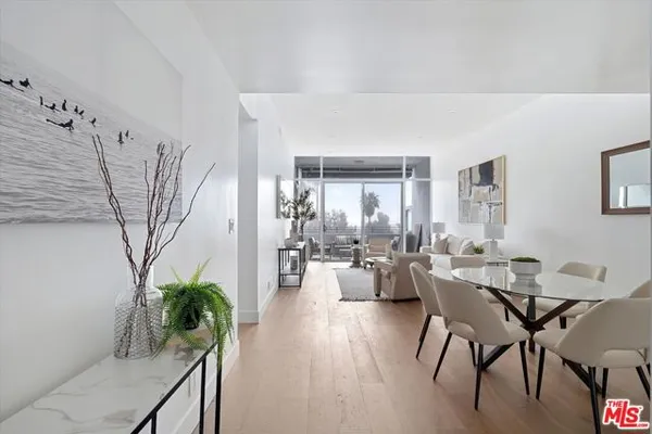 16601 MARQUEZ AVE 302