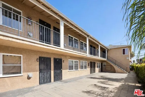 259 E 41ST PL