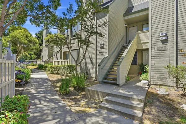 3778 STONEGLEN