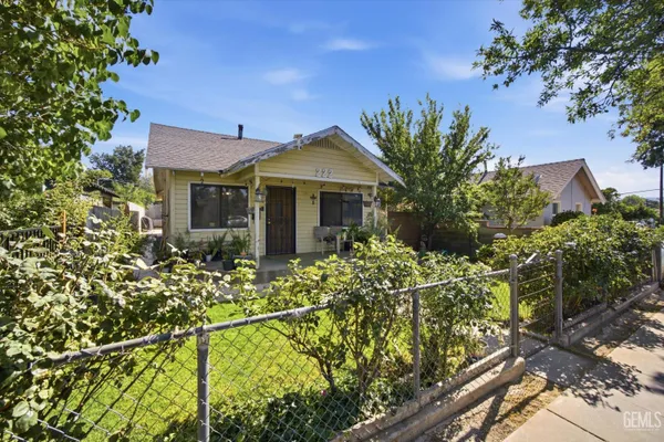 222 W E ST