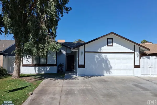 5913 STONE BRIDGE LN
