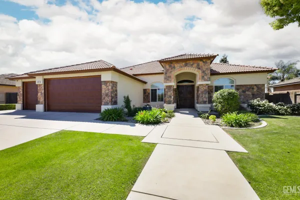 10117 SILVERTHORNE DR