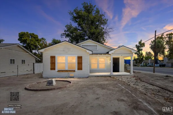 2 OLEANDER AVE