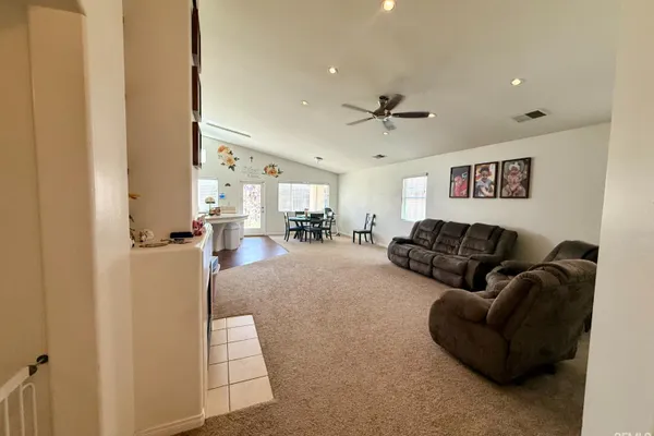 11811 STELLAR AVE
