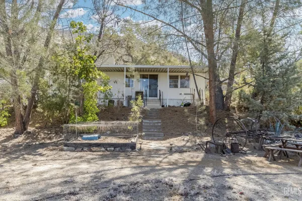 14 JORDAN RD