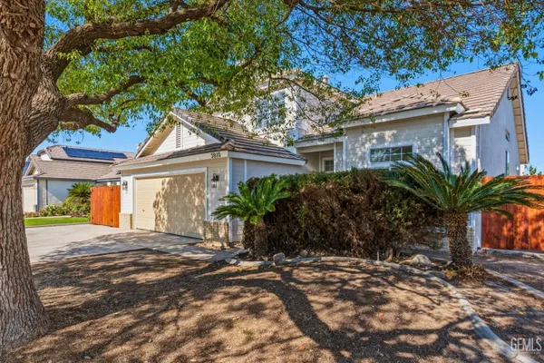 3910 OCEAN BREEZE AVE
