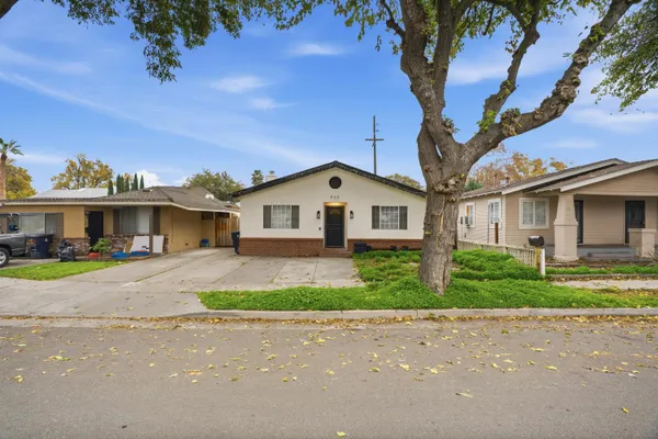 920 TAFT AVE