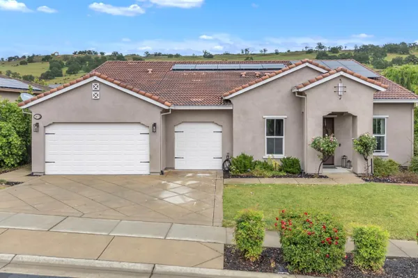 1873 BRANDYWOOD WAY