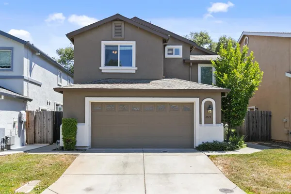 2573 CHESAPEAKE BAY CIR
