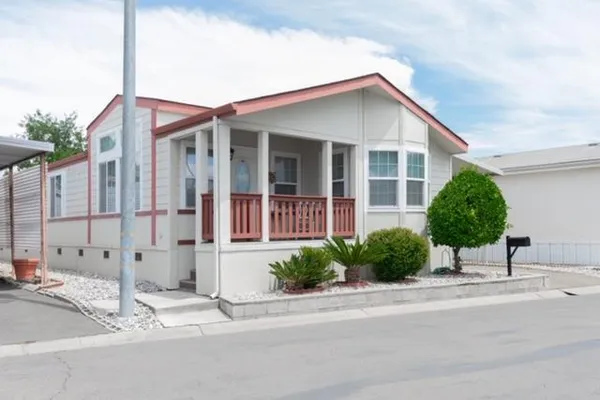 4350 CHEROKEE RD SPC 19