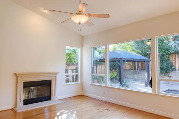 1401 GREY OWL CIR