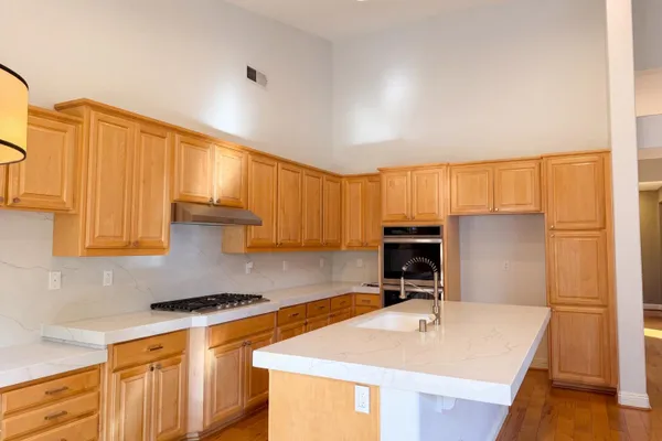 1401 GREY OWL CIR