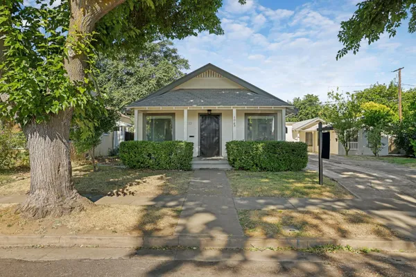 1029 WINDELER AVE