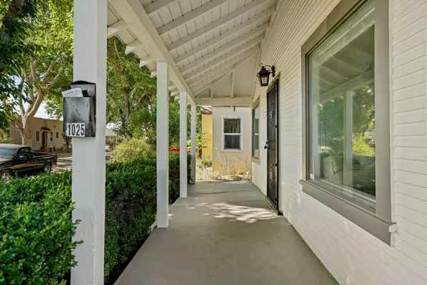 1029 WINDELER AVE