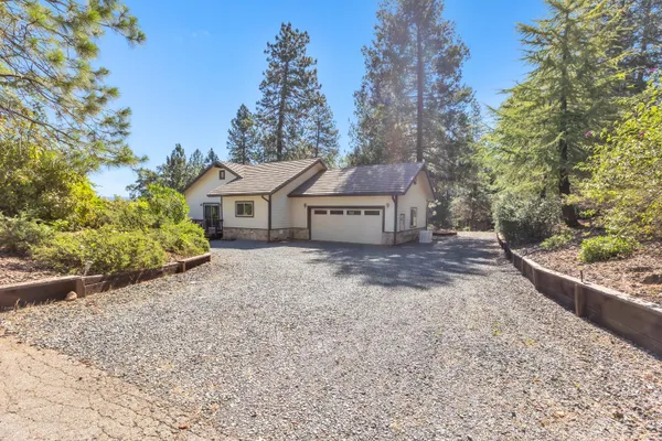19665 EAGLE RIDGE RD