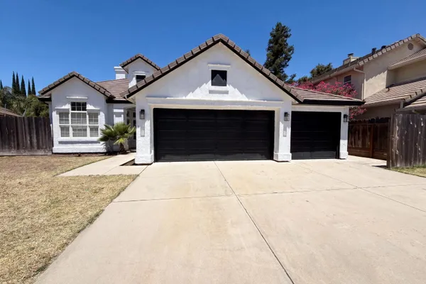 3309 MOKELUMNE CT