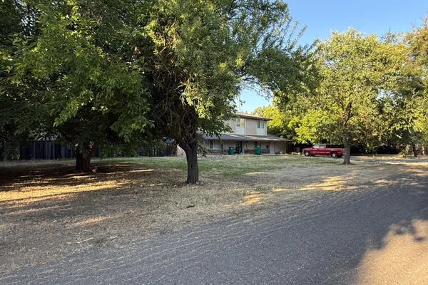 6368 HIDDEN ACRES RD