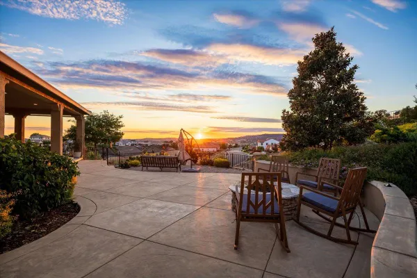 1261 CORNERSTONE DR