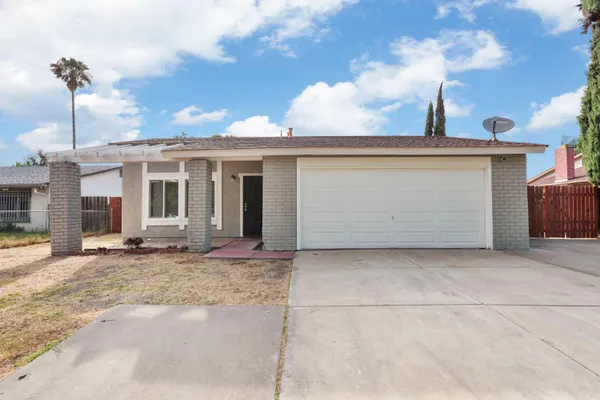1117 KNICKERBOCKER DR