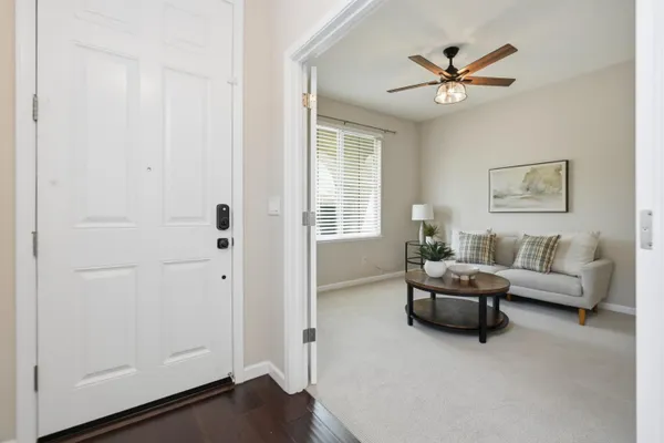 2240 RANCH VIEW DR